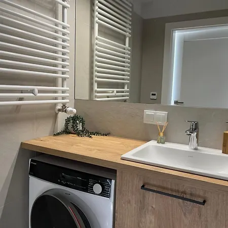 B39 Nad Jeziorem Z Dostepem Do Sauny Silowni Szczyrk Apartamento